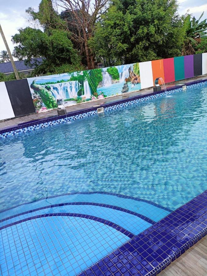 Villa Wanie Inn Сетиу Екстериор снимка