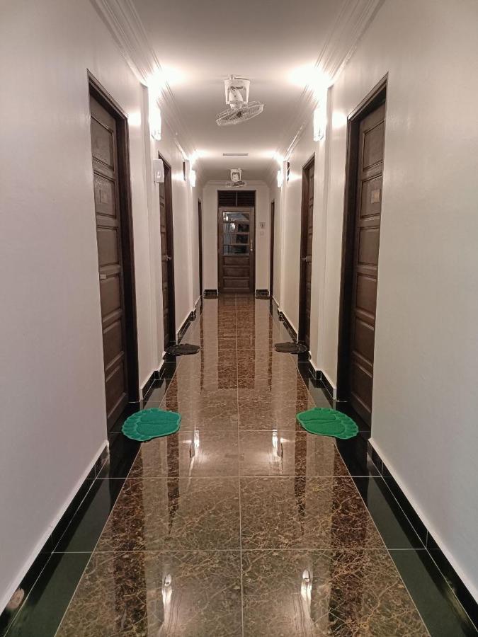Villa Wanie Inn Сетиу Екстериор снимка